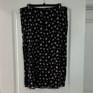 Market & Spruce Black Floral Pencil Skirt